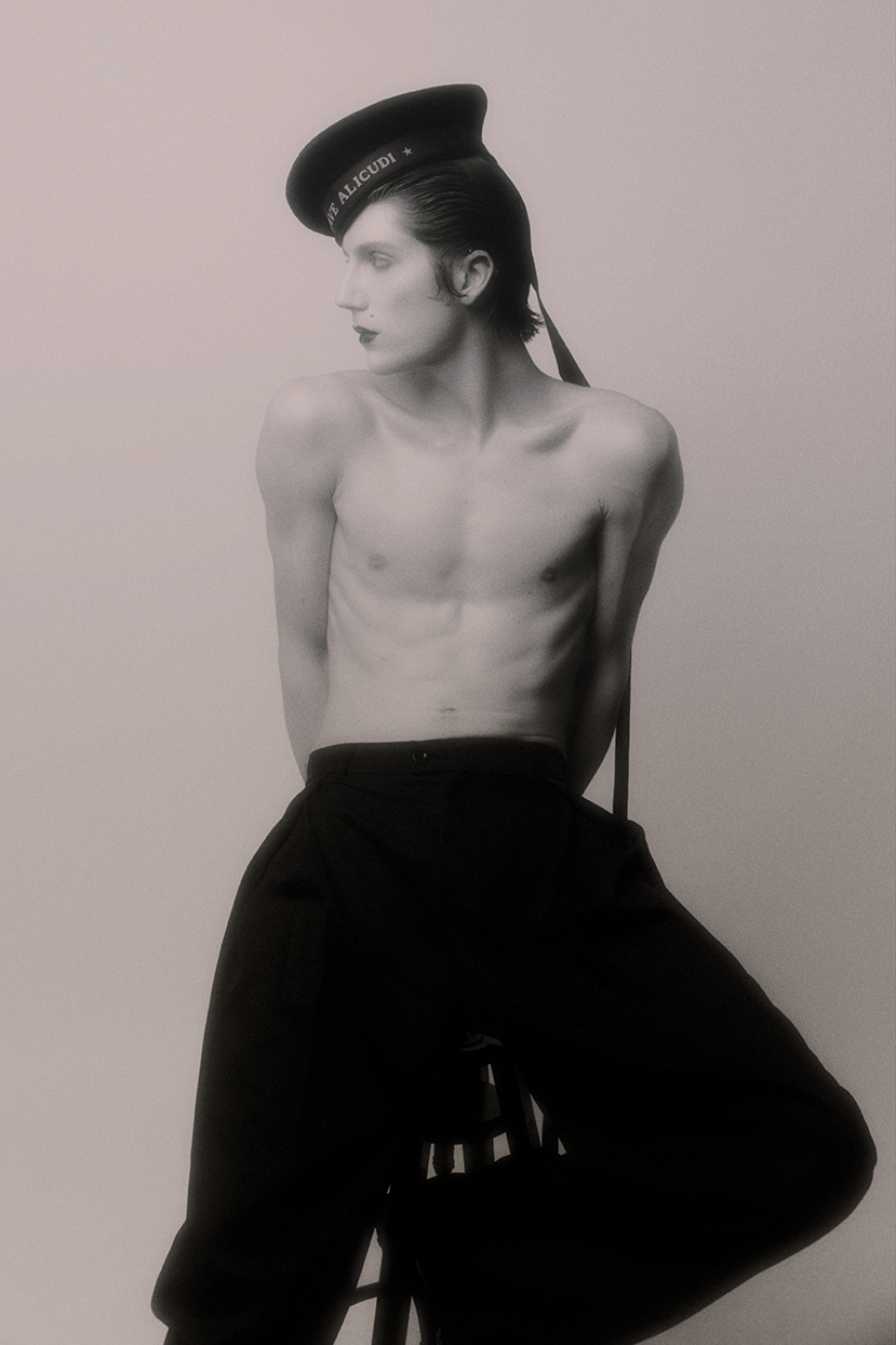 BOYS — photograph 05, URSU
