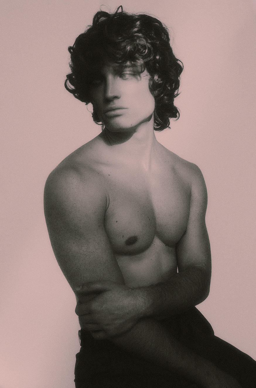 BOYS — photograph 02, URSU