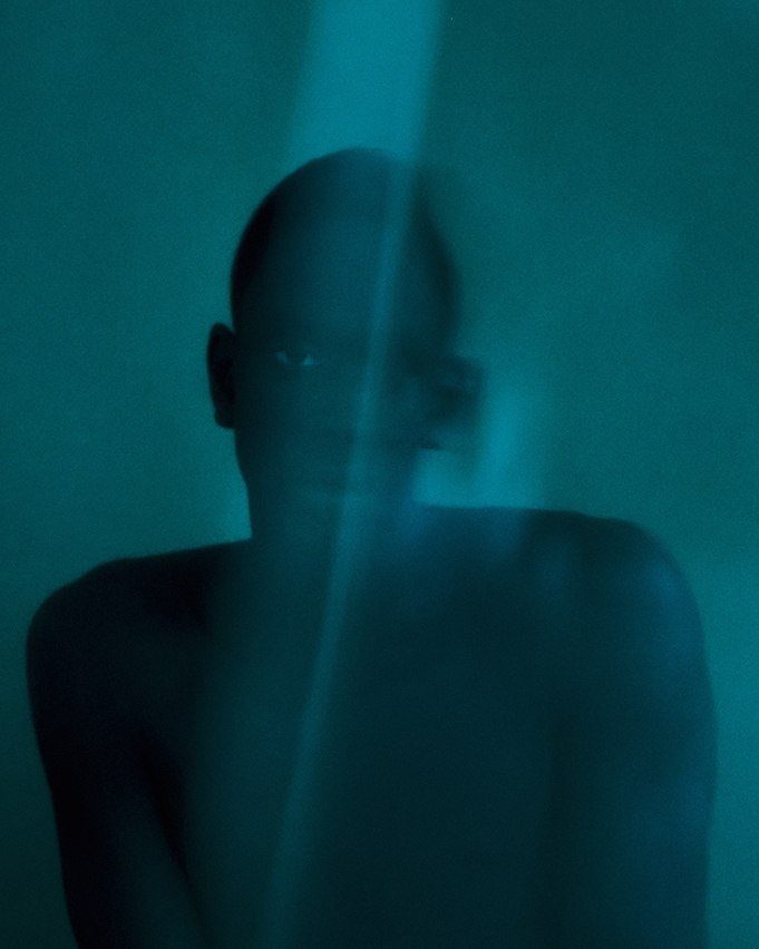 HYPER — photograph 02