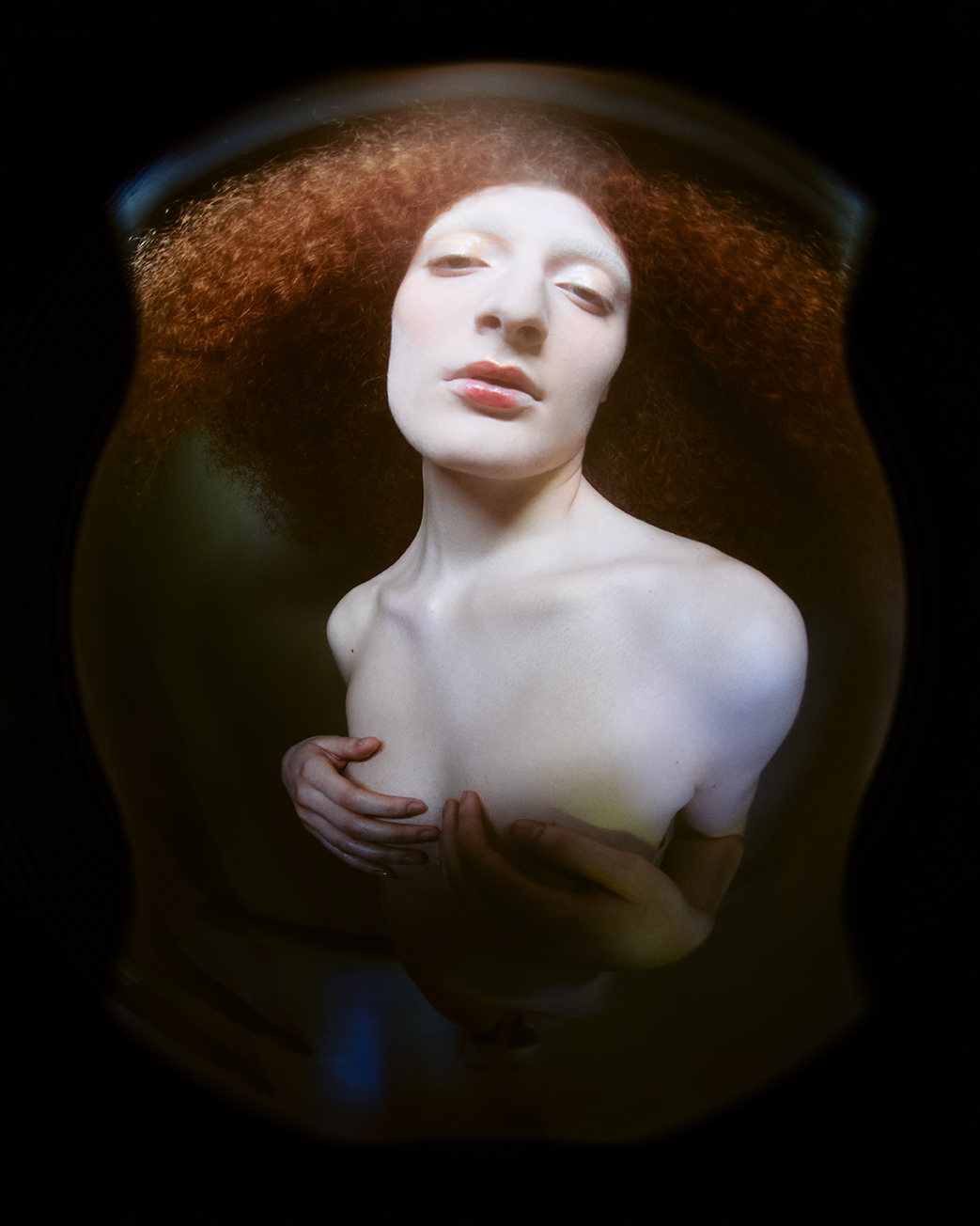 LES DEMOISELLE — photograph 05