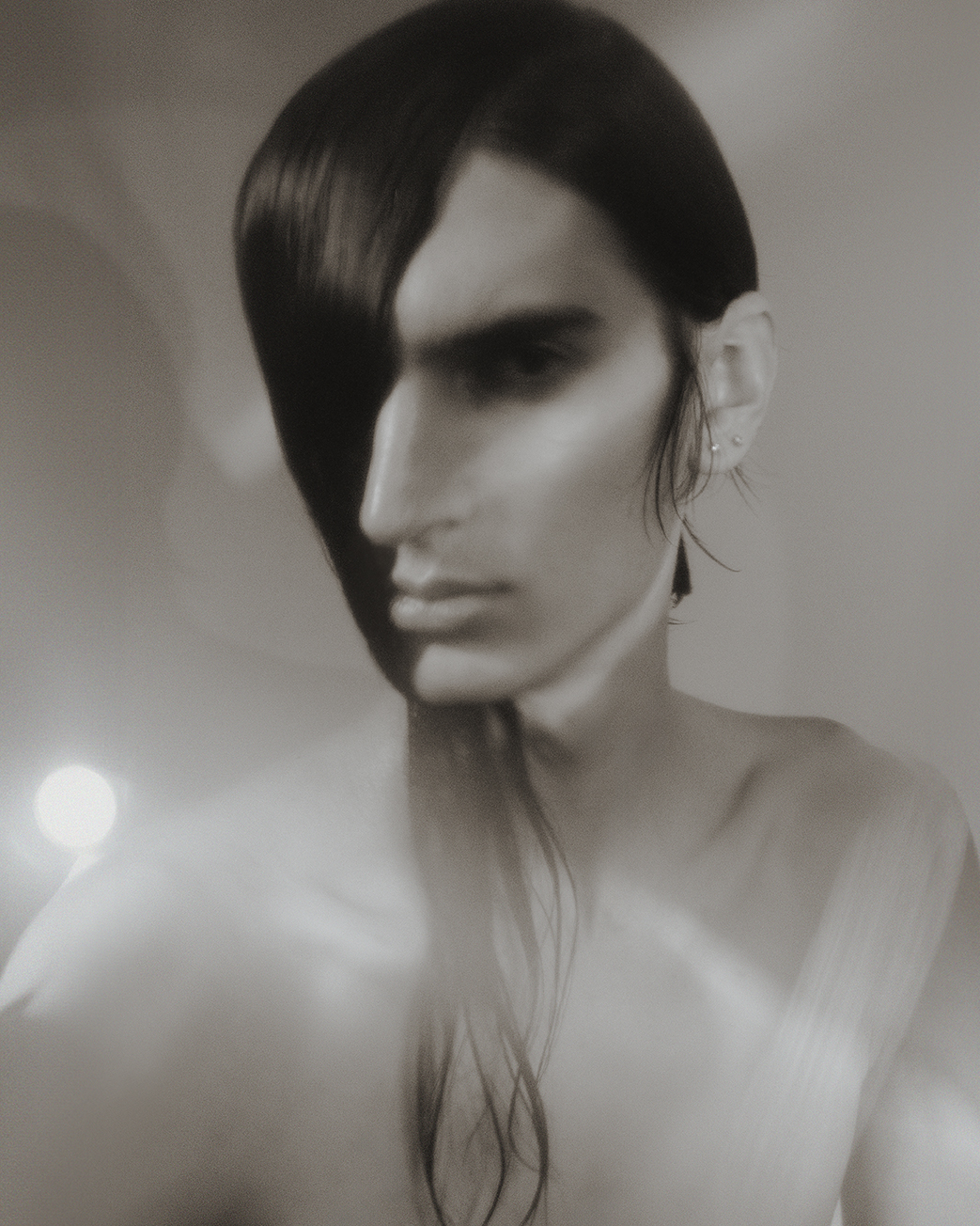 WHIP MY HAIR — photograph 03