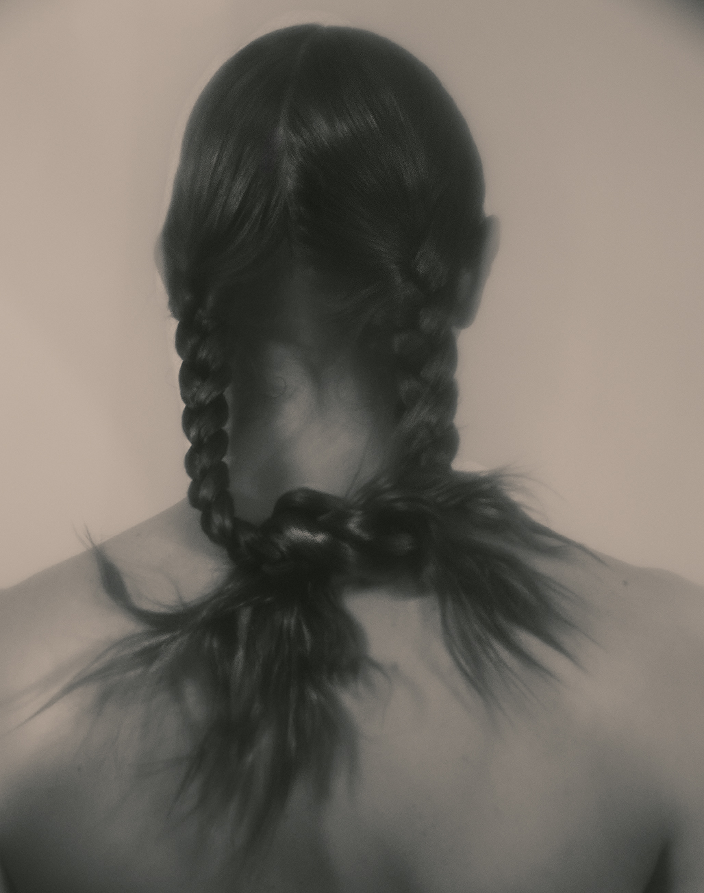 WHIP MY HAIR — photograph 04