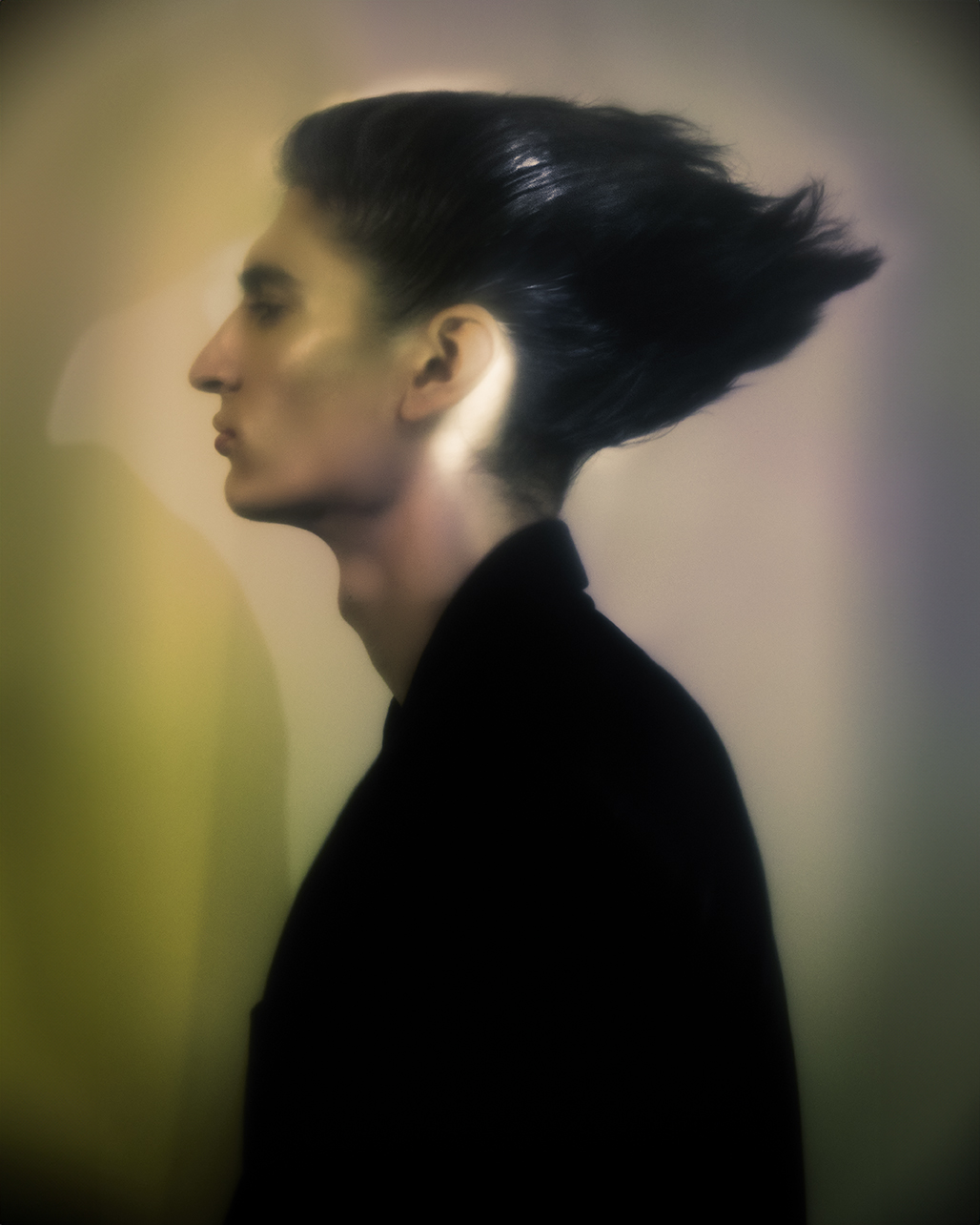 WHIP MY HAIR — photograph 01